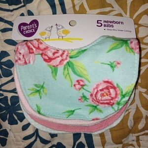 New Born bibs (5)